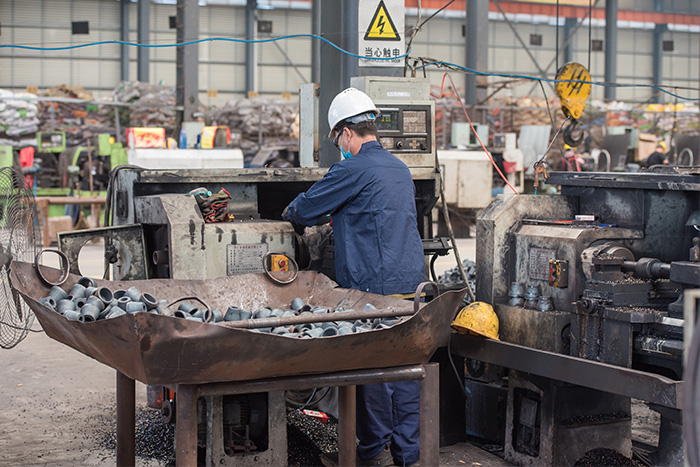 潞城网架锥头车间